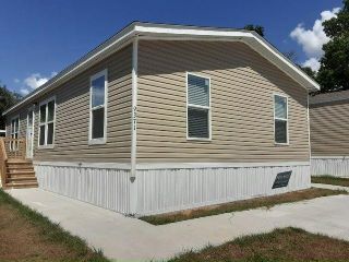 Foreclosed Home - 9371 EDEN DR, 33610
