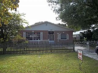 Foreclosed Home - 4620 W PEARL AVE, 33611