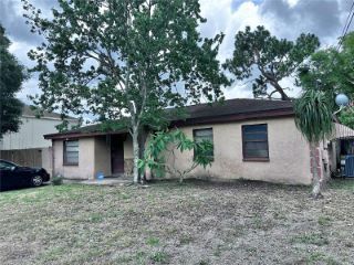 Foreclosed Home - 3806 W WALLACE AVE, 33611