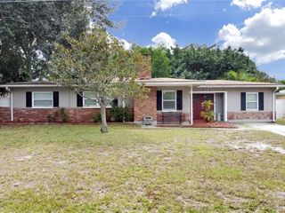 Foreclosed Home - 4004 W COACHMAN AVE, 33611
