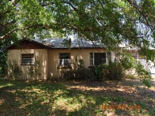Foreclosed Home - 4001 W POWHATAN AVE, 33614