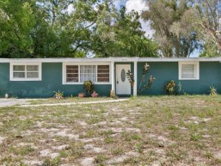 Foreclosed Home - 4013 W OLIVE ST, 33616