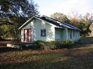 Foreclosed Home - 1511 MAYDELL DR, 33619