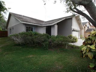 Foreclosed Home - 8705 IMPERIAL CT, 33635