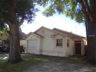 Foreclosed Home - 7706 Robert E Lee Rd, 33637