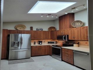 Foreclosed Home - List 100611343