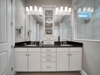 Foreclosed Home - List 100624222