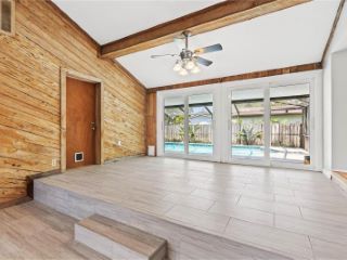 Foreclosed Home - List 100762883