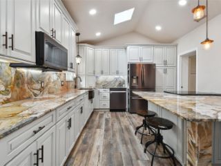 Foreclosed Home - List 101072537