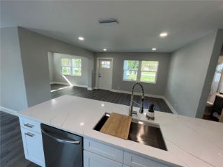 Foreclosed Home - List 101209455