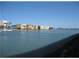 Foreclosed Home - 7420 BAY ISLAND DR S APT 181, 33707