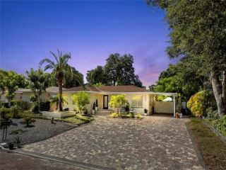 Foreclosed Home - 6238 14TH AVE S, 33707