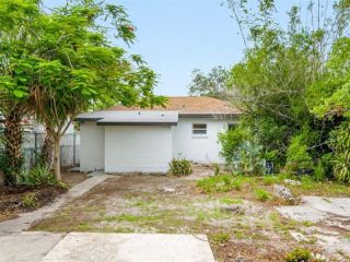 Foreclosed Home - 4934 10TH AVE S, 33707