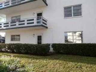 Foreclosed Home - 5660 80th St N Unit A108, 33709