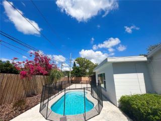 Foreclosed Home - List 100758089