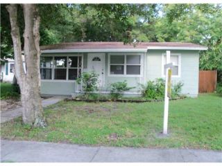 Foreclosed Home - 3652 QUEEN ST N, 33713