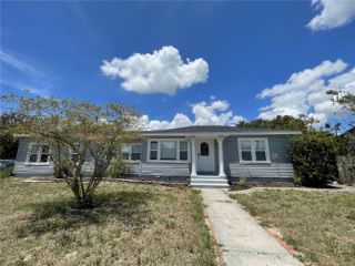 Foreclosed Home - List 100758412