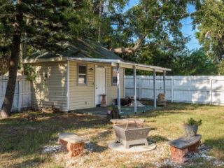 Foreclosed Home - 1325 FAIRMONT ST, 33755
