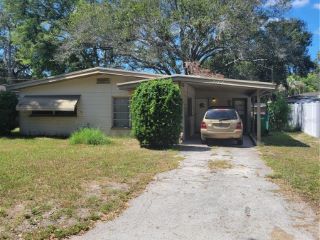 Foreclosed Home - 2164 CUNNINGHAM DR, 33763