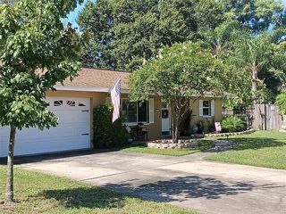 Foreclosed Home - 2419 BRENTWOOD DR, 33764