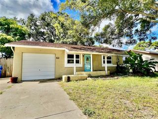 Foreclosed Home - 3038 PINE TREE AVE, 33771