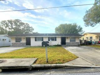 Foreclosed Home - 10638 101st Ave, 33772