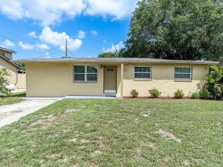 Foreclosed Home - 9055 DREAM WAY, 33773