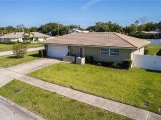 Foreclosed Home - 10210 139TH ST, 33774