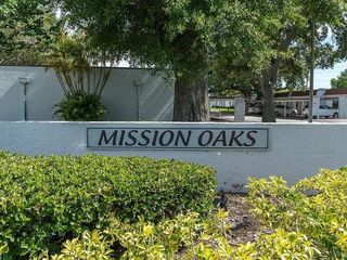 Foreclosed Home - 13711 MISSION OAKS BLVD, 33776