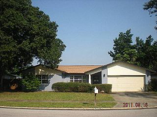 Foreclosed Home - 7007 CEDAR RIDGE DR N, 33781
