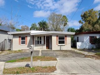 Foreclosed Home - 5717 78th Avenue, 33781