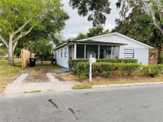 Foreclosed Home - 522 W 9TH ST, 33805