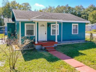 Foreclosed Home - 901 E LOWELL ST, 33805