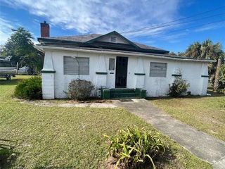 Foreclosed Home - 1236 N VIRGINIA AVE, 33805