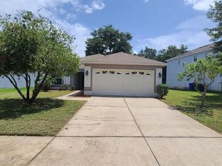 Foreclosed Home - 1853 HOLTON RD, 33810