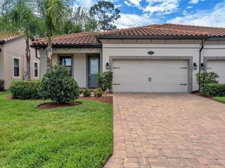 Foreclosed Home - List 100895992