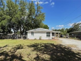 Foreclosed Home - 210 ARIANA PL, 33823