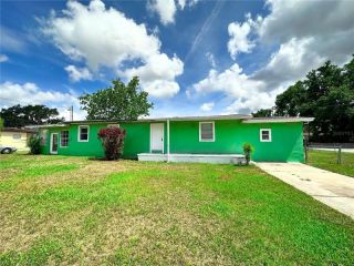 Foreclosed Home - 1550 E BAY ST, 33830