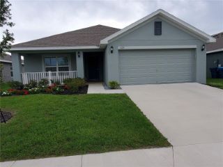 Foreclosed Home - 2306 FRIENDLY CONFINES LOOP, 33837