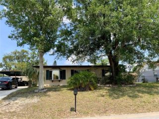 Foreclosed Home - 807 CASSELBERRY DR, 33853