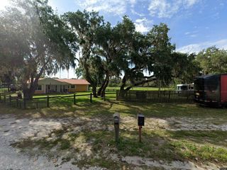 Foreclosed Home - 4025 US HIGHWAY 98, 33876