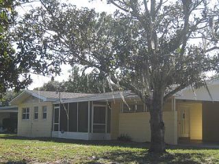 Foreclosed Home - 1045 BILTMORE DR NW, 33881