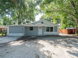Foreclosed Home - 849 27TH ST NW, 33881