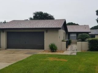 Foreclosed Home - 620 WEXFORD CT, 33884