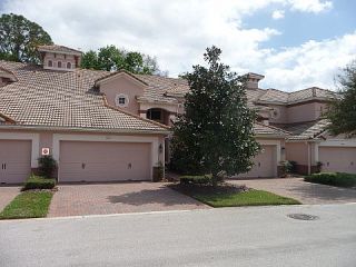 Foreclosed Home - 8344 RIVERDALE LN, 33896