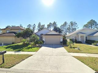 Foreclosed Home - 716 OXFORD DR, 33897