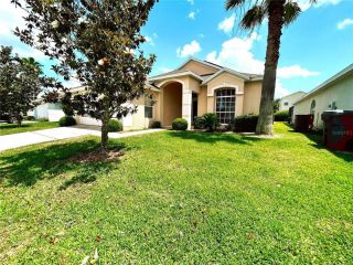 Foreclosed Home - 915 LOCKBREEZE DR, 33897