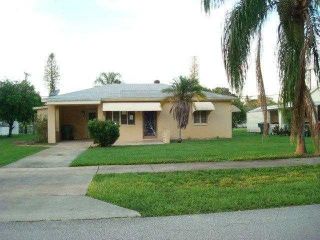 Foreclosed Home - 1749 BRAMAN AVE, 33901