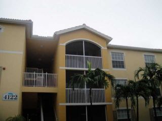 Foreclosed Home - 4122 RESIDENCE DR APT 123, 33901