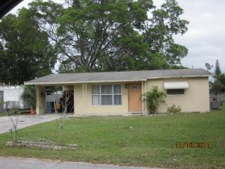 Foreclosed Home - 4381 LAGG AVE, 33901